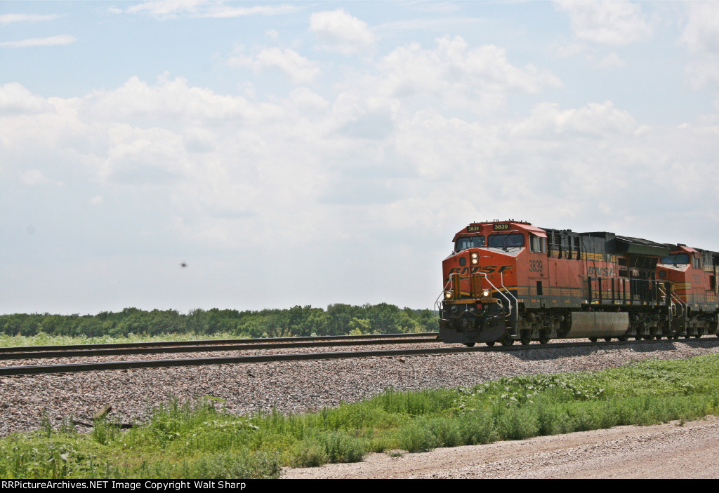 BNSF 3839